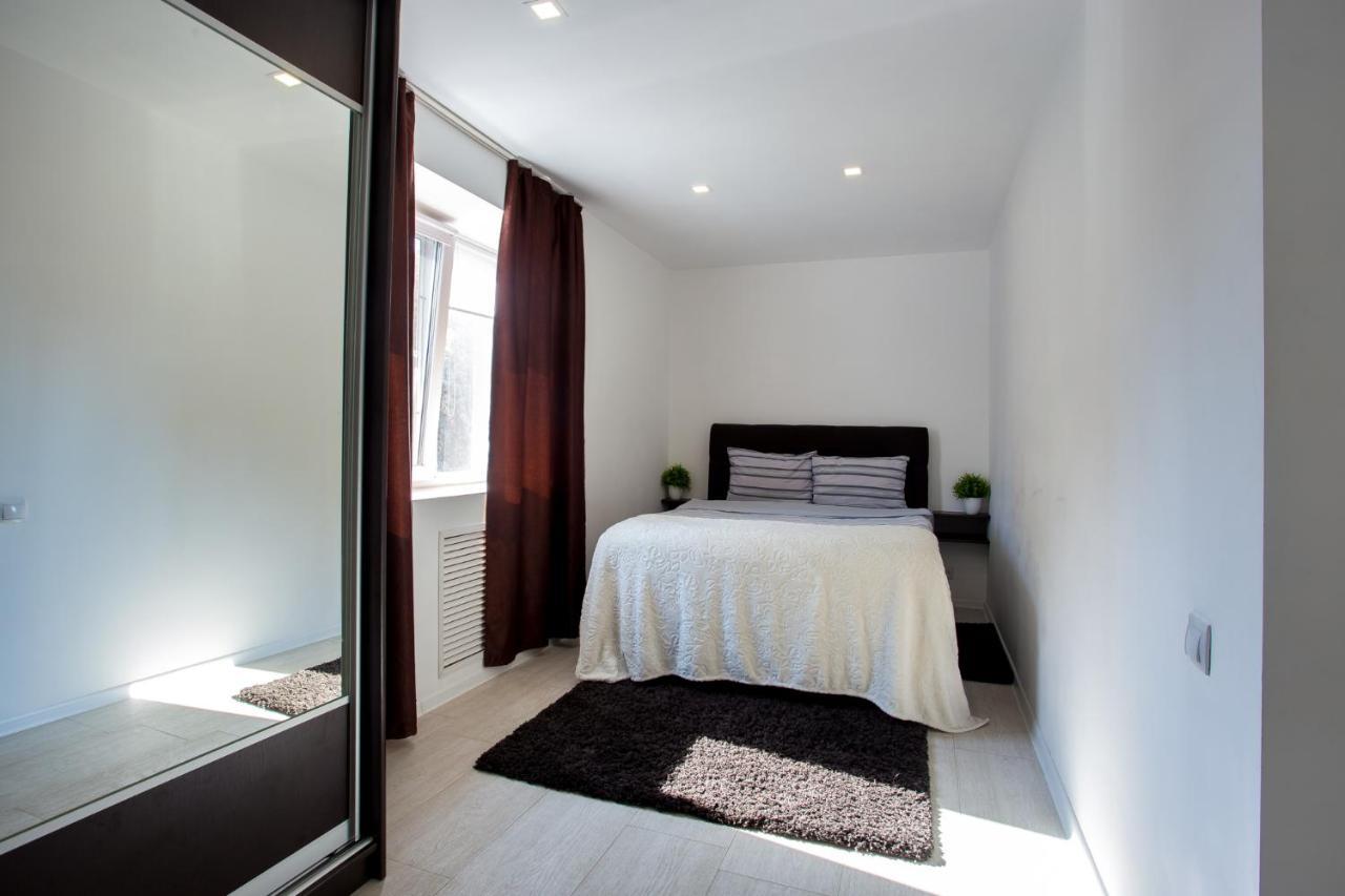 Apartment On Ushakova Kherson Exterior photo